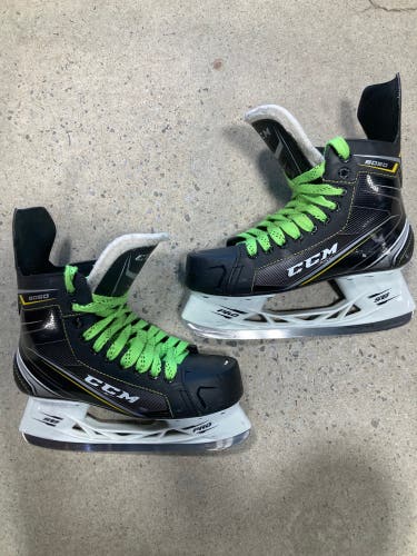 CCM Tacks 9050 Hockey Skates | Size 7