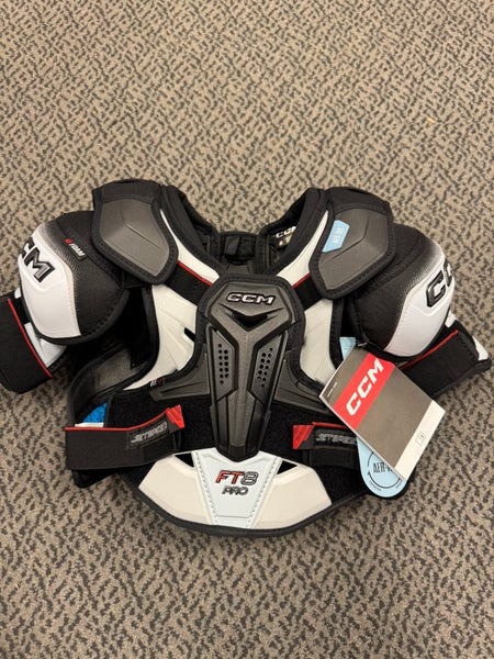 Medium Junior CCM Jetspeed FT8 Pro Shoulder Pads (New)