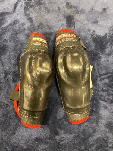 Senior Medium Koho Elbow Pads (Used)