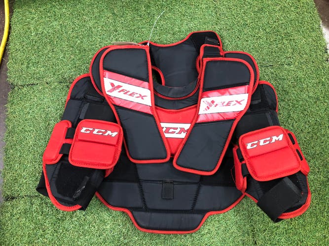 Youth Small / Medium CCM YTFlex 3 Goalie Chest Protector (Used)