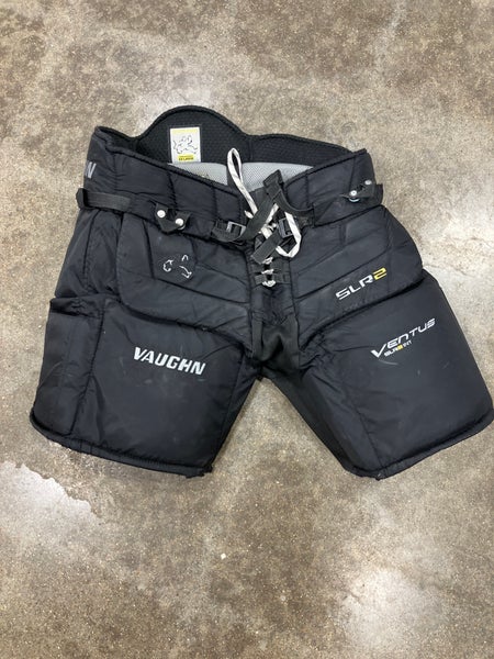 Black Intermediate XXL Vaughn Ventus SLR2 Hockey Goalie Pants (Used)