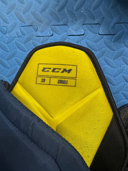 Senior Small CCM Tacks 9080 Hockey Pants (Used)