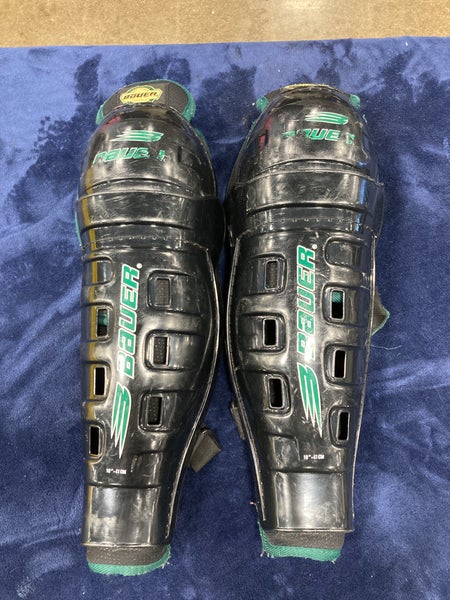 Senior Bauer Shin Pads 16" (Used)