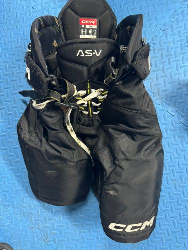 Senior Small CCM Tacks AS-V Hockey Pants (Used)