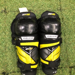 Youth Bauer Supreme UltraSonic Shin Pads 8" (Used)