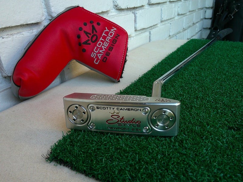 Titleist Scotty Cameron Studio Style Newport 2.5+ Putter - 35"