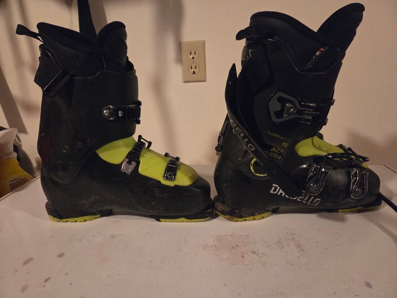 Mondo 28 & 28.5 Dalbello Panterra MX 90 Ski Boots Soft Flex