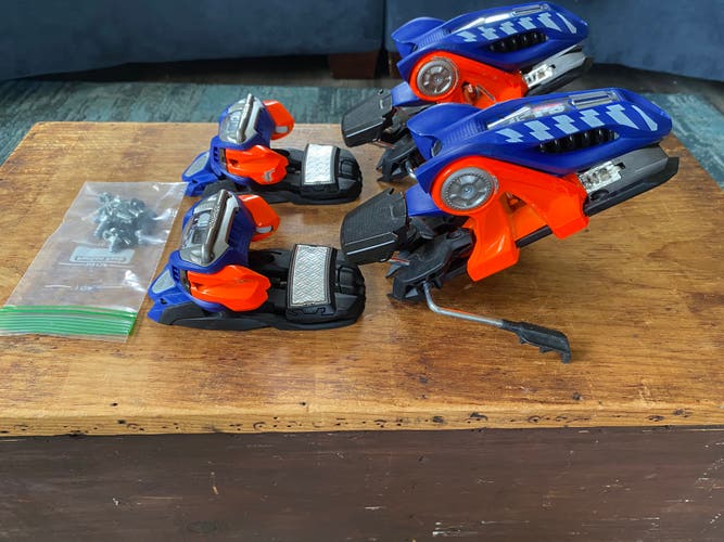 Powder Ski Bindings 110 mm Brake Width Max Din 18 (Used)