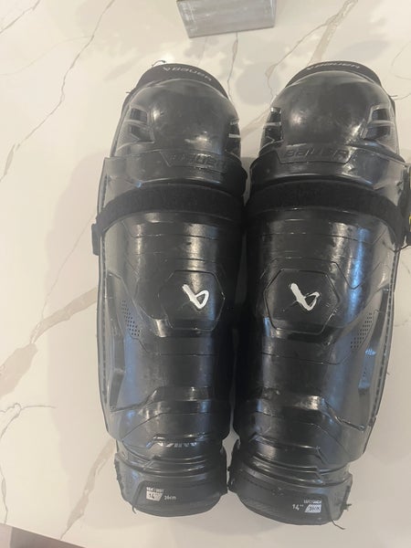 Senior Bauer M5 Pro 14" Shin Pads (Used)