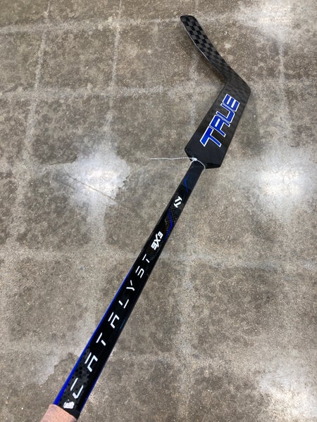 Intermediate True Catalyst 9X3 Goalie Stick Full Right 23" Paddle (Used)