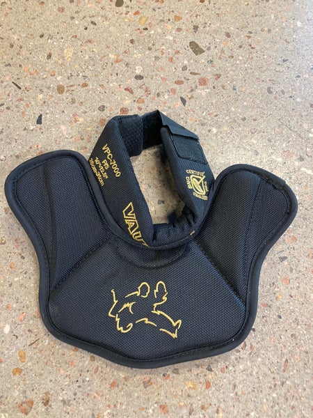 Black Vaughn VPC-7000 Neck Guard | Small 10-12.5" (Used)