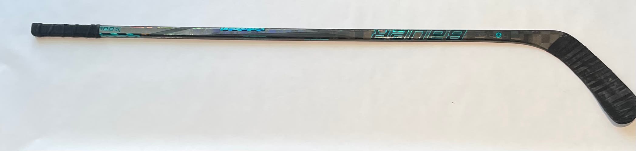 Junior Bauer Twitch Right Handed Hockey Stick P92 40 Flex (Used)