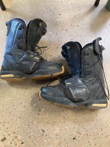 Men's Salomon Dialogue Snowboard Boots | Size 9.5 (Used)