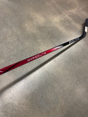 Senior Bauer Vapor Hyperlite 2 Hockey Stick Left Hand P92 70 Flex (Used)