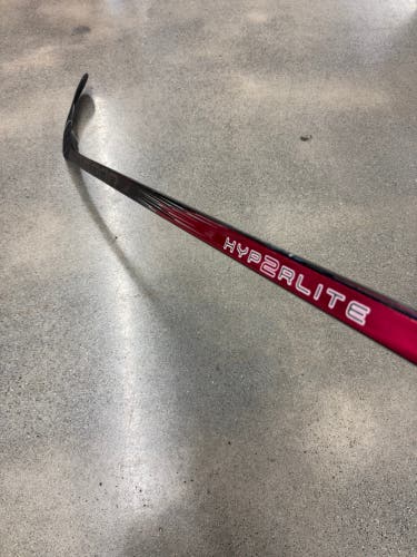 Bauer Vapor Hyperlite 2 Hockey Stick | Senior LH P92 70 Flex