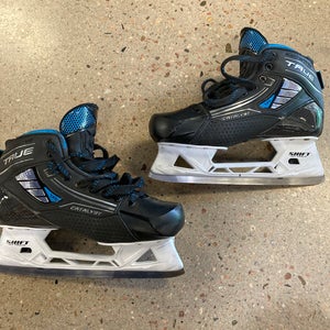 Senior True Catalyst 7X4 Hockey Goalie Skates Regular Width 9 (Used)