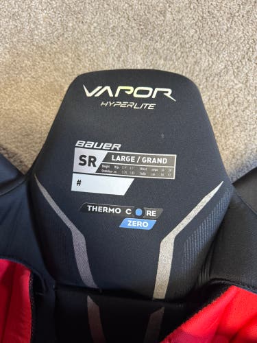 Senior Large Bauer Vapor Hyperlite Hockey Pants (Used)