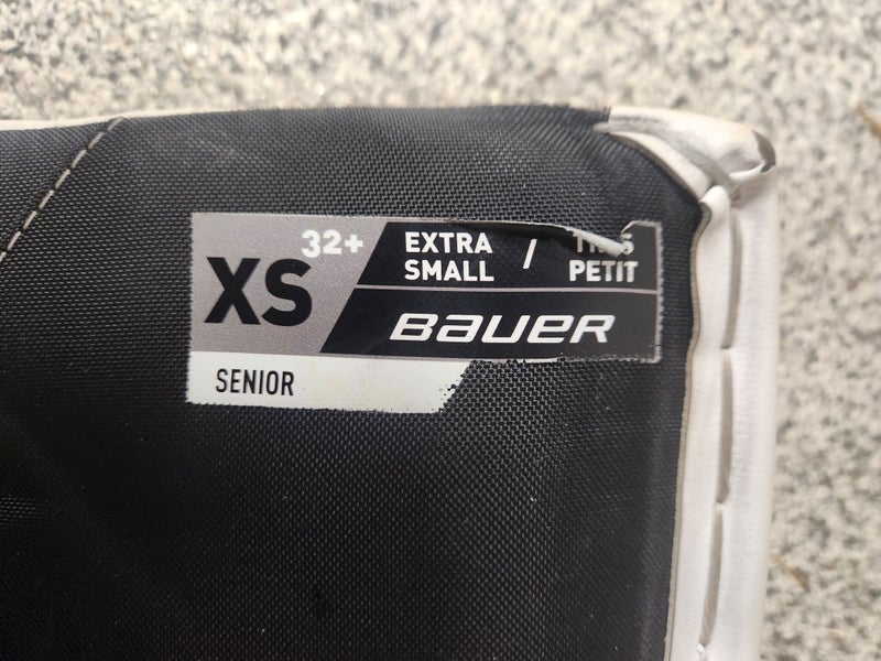 32" 2023 Bauer Hyperlite Goalie Leg Pads (Used)