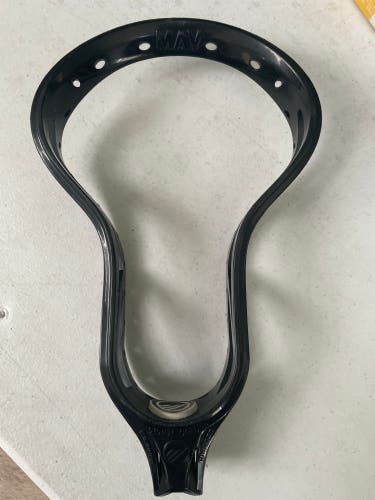 Maverik Charger Head (Used)