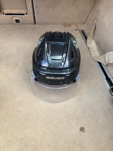 Medium Bauer Re-Akt 150 Helmet Pro Stock (Used)