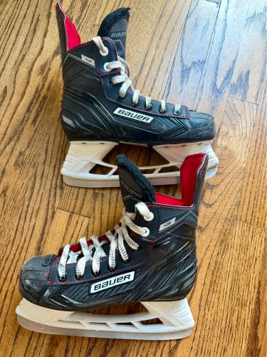 2018 Bauer Ns Hockey Skates Regular Width Size 3 (Used)
