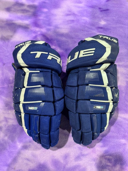Blue Senior True XC9 Gloves Gloves 15" (Used)