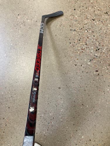 Junior CCM JetSpeed FT5 Hockey Stick Right Handed P29 40 Flex (Used)