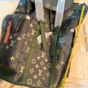 Green Adult Unisex Backpack (Used)