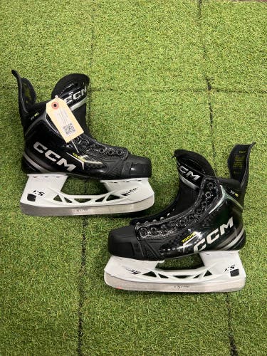 Senior CCM Tacks XF 80 Hockey Skates Regular Width 7 (New)