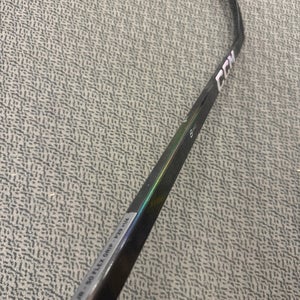 Junior Black CCM JetSpeed FT8 Pro Right Handed Hockey Stick P29+1/4 50 Flex (New)