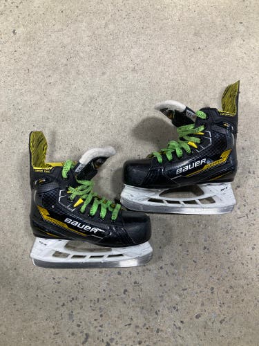Bauer Supreme M4 Hockey Skates | Size Y12.5