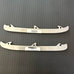 New Attack Steel Runners Pair New Size 238 mm