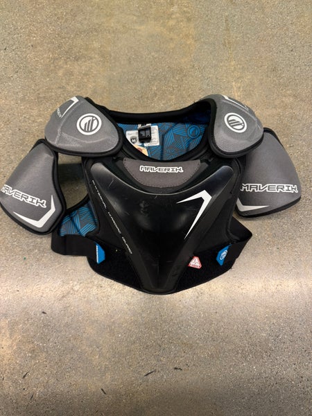 Medium Youth Maverik Charger Shoulder Pads (Used)