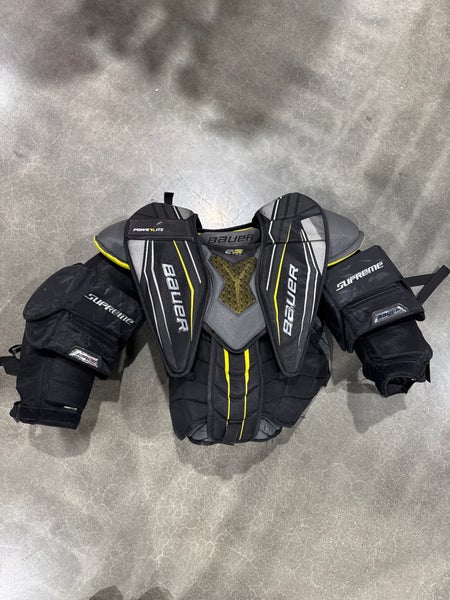 Senior Small Bauer Supreme 2S Pro Goalie Chest Protector (Used)