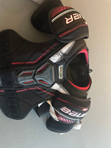 Large Youth Bauer NSX Shoulder Pads (Used)