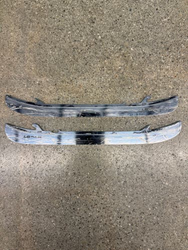 Bauer LS PULSE Steel Blades 246 mm (Used)