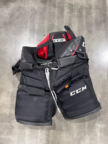 Black Senior Medium CCM Pro Hockey Goalie Pants (Used)