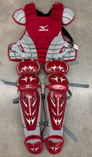 Adult Mizuno Samurai Catcher's Set (Used)