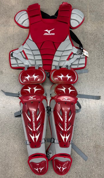 Adult Mizuno Samurai Catcher's Set (Used)