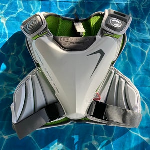 Small Adult Maverik MAX EKG Shoulder Pads (Used)