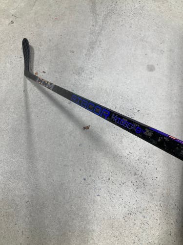 Intermediate CCM Ribcor Trigger 9K Hockey Stick | RH P28