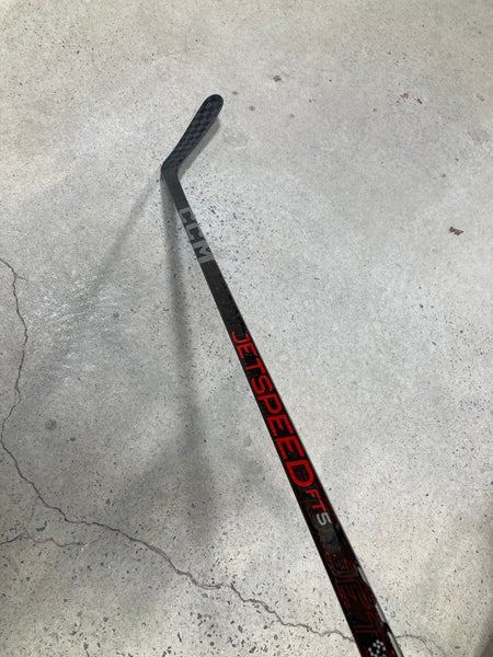 Intermediate CCM JetSpeed FT5 Hockey Stick | RH P90TM