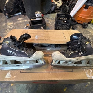 2008 Bauer Supreme One55 Hockey Goalie Skates Regular Width 13 (Used)
