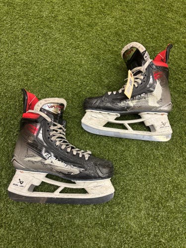 Senior Bauer Vapor X5 Pro Hockey Skates | Size 8 Fit 1