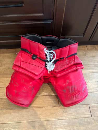 Senior XL Pro Stock Vaughn SLR4 Pro Carbon Hockey Goalie Pants (Used)