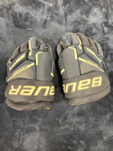 Blue Youth Bauer Supreme Mach Gloves 9" (Used)