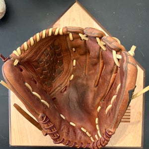Rawlings Gold Glove Elite RH Infield Baseball Glove 12.5" (Used)