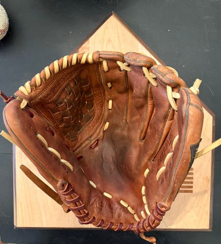 Rawlings Gold Glove Elite RH Infield Baseball Glove 12.5" (Used)