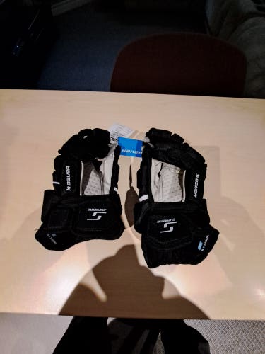 Bauer Supreme Mach Gloves 13" (New)