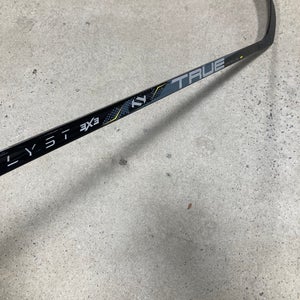 Senior True Catalyst 3X3 Hockey Stick | RH T92.5